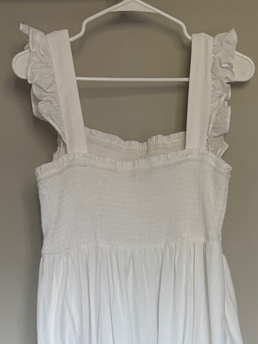 On 34th Smocked White Dress - Picture 6 of 7